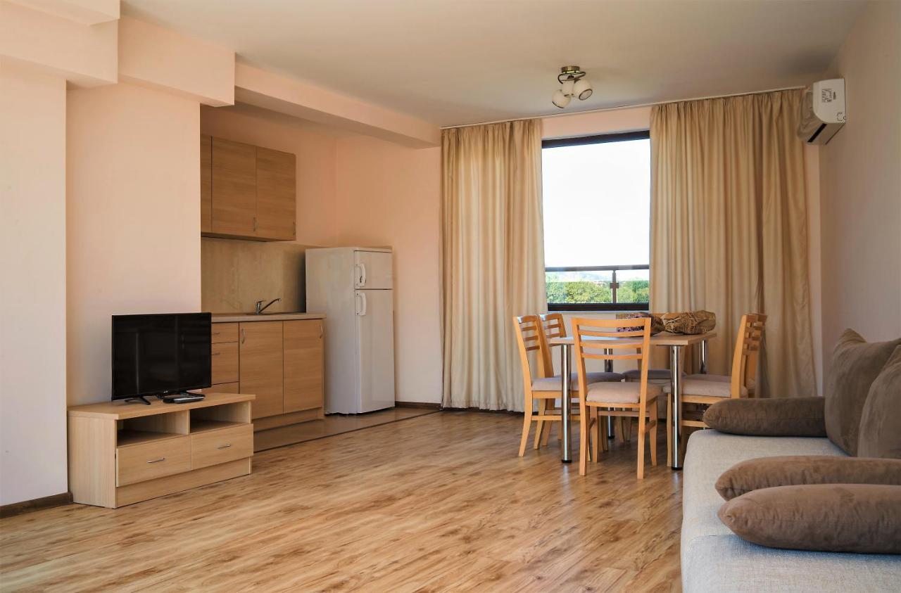 Moreto Seaside Aparthotel Obzor Extérieur photo