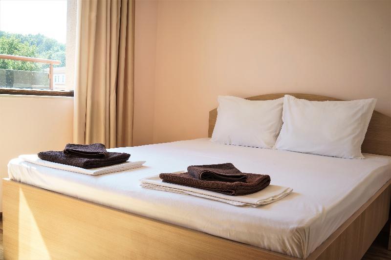 Moreto Seaside Aparthotel Obzor Extérieur photo