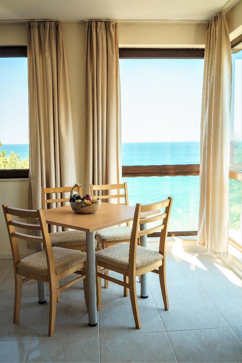 Moreto Seaside Aparthotel Obzor Extérieur photo
