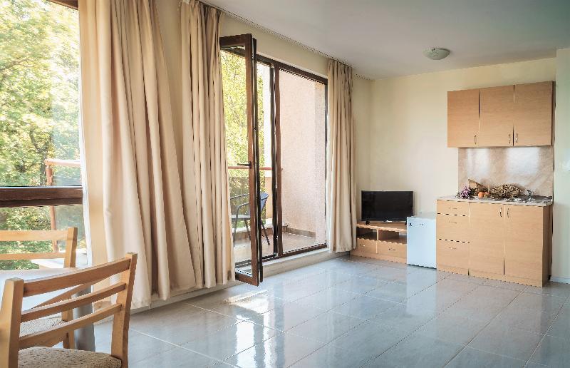 Moreto Seaside Aparthotel Obzor Extérieur photo
